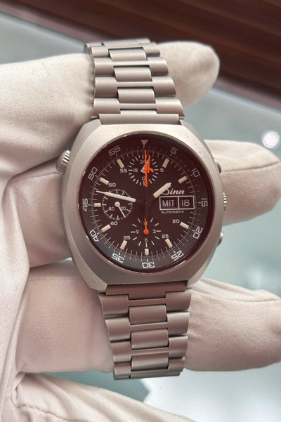 Sinn 142 D1 Weltraumchronograph - FS Edelstahlband - Lemania 5100 - Jahr: ca. 2000 - Automatik - 43mm - Top! - Premium Luxusuhr - Bild 2