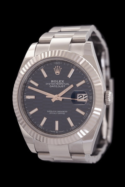 Rolex Datejust 41 Blue Faltet Motif Dial - 126334 - Edelstahl/Weissgold - Box/Papiere - LC100 - Jahr: 08/2023 - Neu &amp; Verklebt! - Premium Luxusuhr - Bild 1