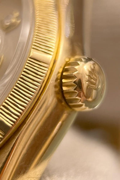 Rolex Day-Date 36 Borke - Ref. 18078 - 18 Karat Gelbgold - MOP Zifferblatt - Diamant Indizes - Jahr: 1986/1987 - Selten! - Premium Luxusuhr - Bild 4